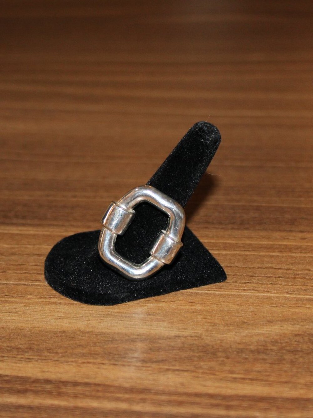 Versona Silver Tone Geometric Statement Ring Size 8 NWOT